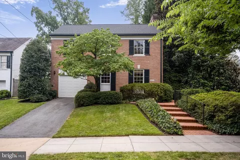4846 Van Ness St NW, Washington, DC 20016