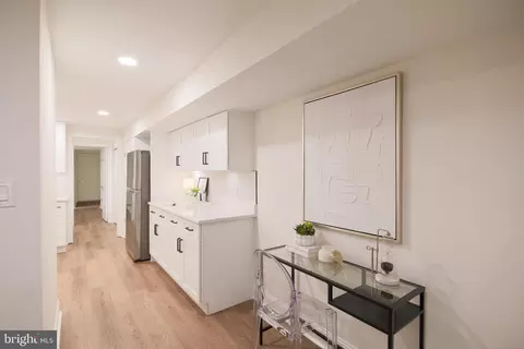 220 4th St SE #1, Washington, DC 20003 photo 23