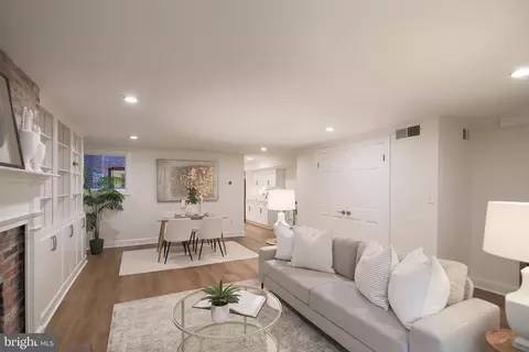 220 4th St SE #1, Washington, DC 20003 photo 18