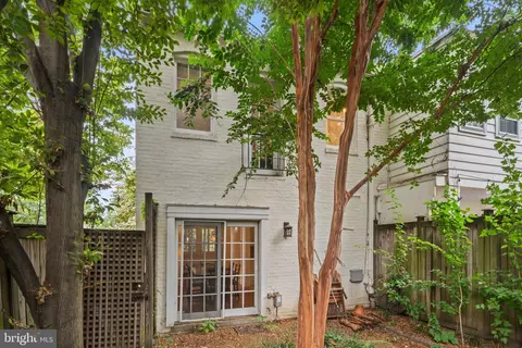 Exterior - 3301 NW Dent Pl NW, Washington, DC 20007 photo 5 of 5