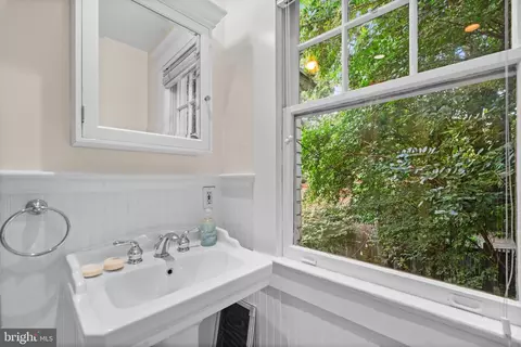Bath - 3301 NW Dent Pl NW, Washington, DC 20007 photo 1 of 5