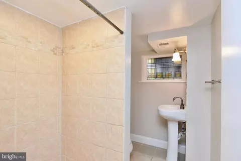 116 Todd Pl NE, Washington, DC 20002 photo 27