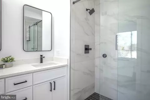 5403 5th St NW #2, Washington, DC 20011 photo 16