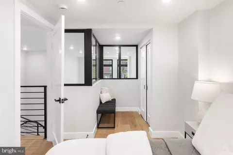 Bedroom - 1208 M St NW #11, Washington, DC 20005 photo 4 of 6