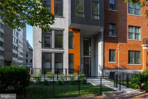 Exterior - 1208 M St NW #11, Washington, DC 20005 photo 4 of 5