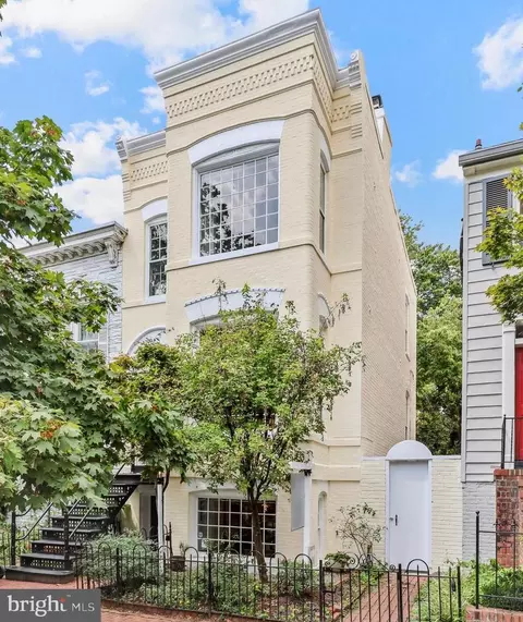 531 4th St SE, Washington, DC 20003 photo 6