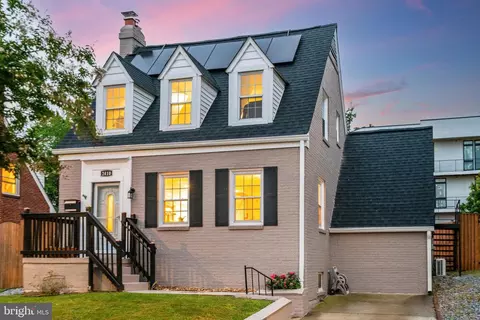 2410 21st Pl NE, Washington, DC 20018