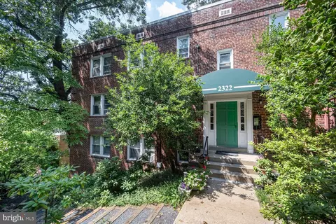 2322 40th Pl NW # 301, Washington, DC 20007