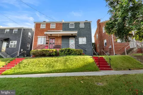 4414 Dubois Pl SE, Washington, DC 20019