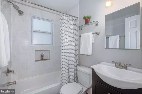 1164 5th St NE, Washington, DC 20002 photo 22