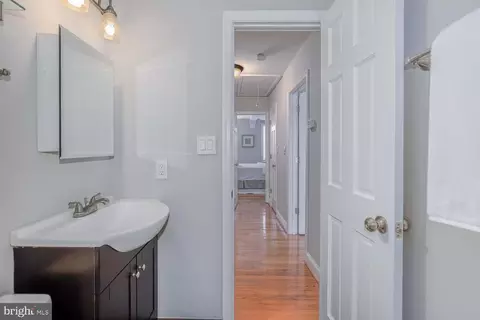 1164 5th St NE, Washington, DC 20002 photo 23
