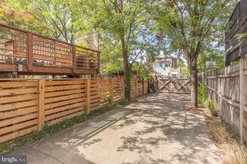 1164 5th St NE, Washington, DC 20002 photo 40