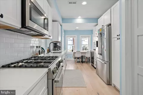 Entry Way - 1618 G St SE, Washington, DC 20003 photo 3 of 7