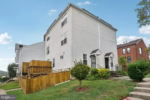 1844 Bryant St NE, Washington, DC 20018