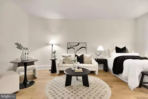1840 Mintwood Pl NW #102, Washington, DC 20009