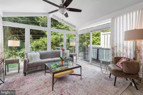 2036 37th St NW, Washington, DC 20007 photo 29