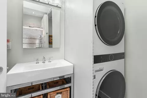2036 37th St NW, Washington, DC 20007 photo 42
