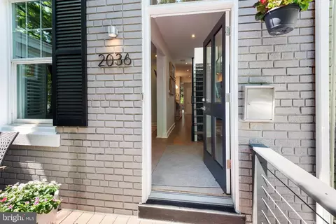 2036 37th St NW, Washington, DC 20007 photo 11