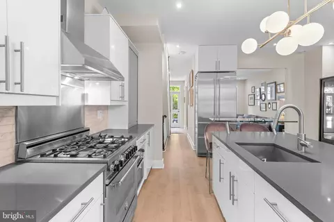 2036 37th St NW, Washington, DC 20007 photo 23
