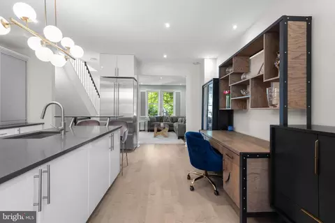 2036 37th St NW, Washington, DC 20007 photo 19