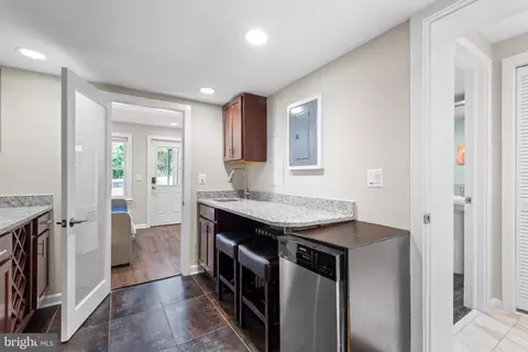 2036 37th St NW, Washington, DC 20007 photo 52