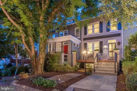 2036 37th St NW, Washington, DC 20007 photo 4
