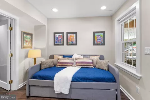 2036 37th St NW, Washington, DC 20007 photo 53