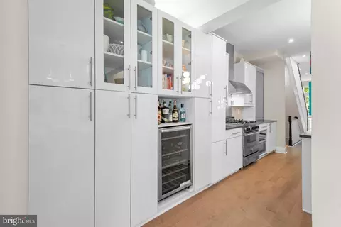 2036 37th St NW, Washington, DC 20007 photo 24