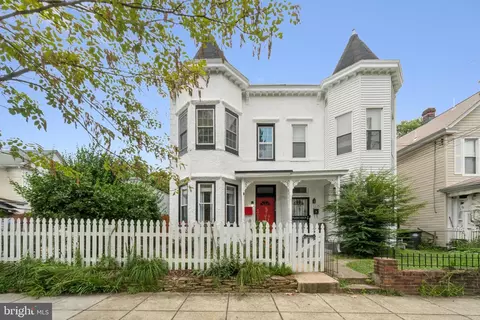 3206 5th St SE, Washington, DC 20032