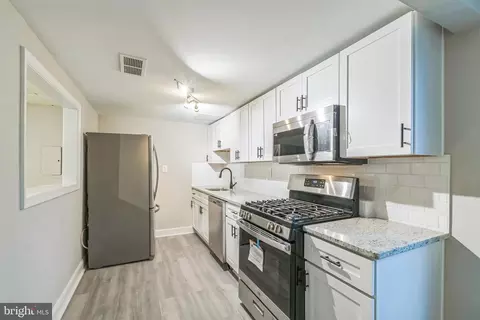 4120 14th St NW #B2, Washington, DC 20011
