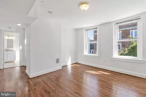 334 E Street St NE, Washington, DC 20002 photo 21