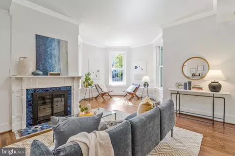 334 E Street St NE, Washington, DC 20002 photo 6