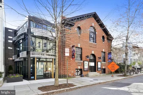 Exterior - 1811 T St NW, Washington, DC 20009 photo 18 of 20