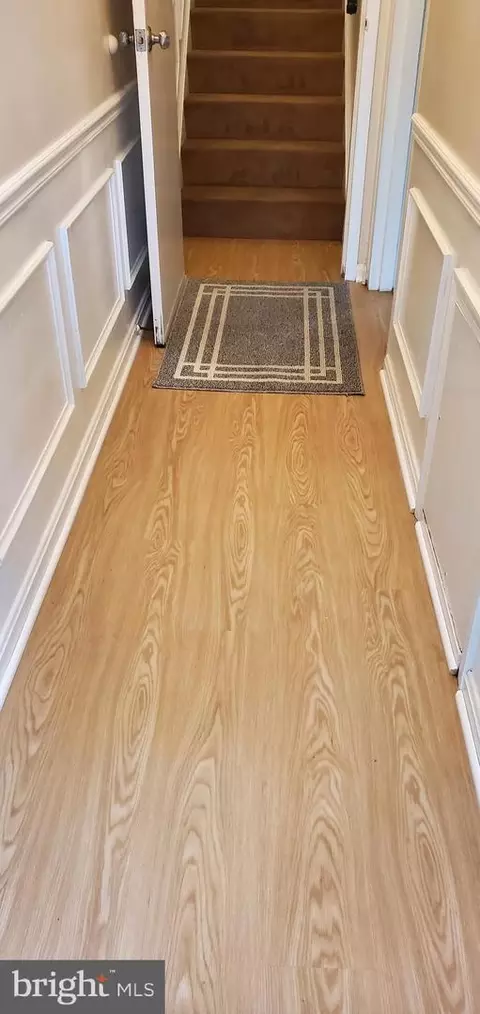 Entry Way - 1811 T St NW, Washington, DC 20009 photo 1 of 2