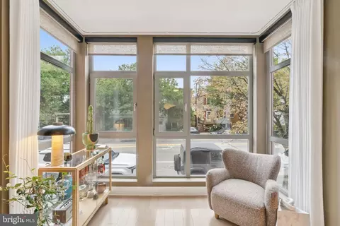 900 11th St SE #106, Washington, DC 20003 photo 6