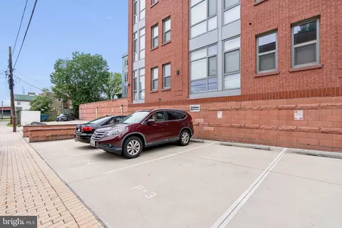 900 11th St SE #106, Washington, DC 20003 photo 25