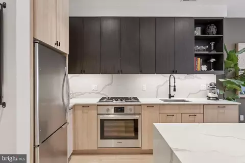 900 11th St SE #106, Washington, DC 20003 photo 10