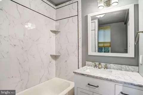 Bath - 228 9th St SE, Washington, DC 20003 photo 3 of 9