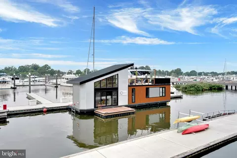 650 Wharf St SW #X31, Washington, DC 20024