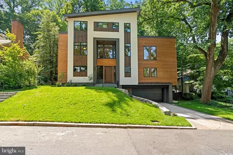 5244 Watson St NW, Washington, DC 20016