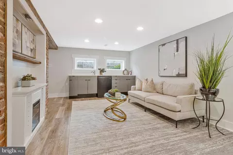 716 E Street St NE, Washington, DC 20002 photo 39