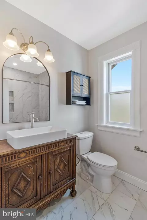 716 E Street St NE, Washington, DC 20002 photo 30