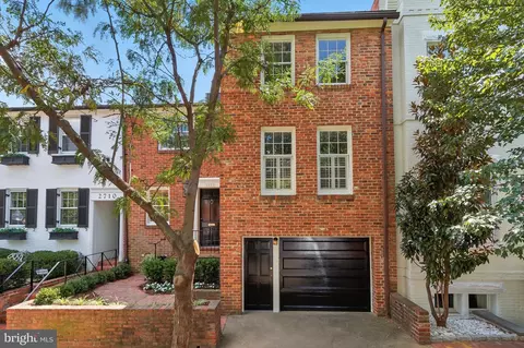 2712 O St NW, Washington, DC 20007