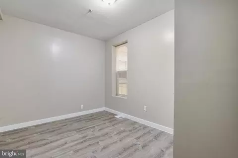 302 V St NE, Washington, DC 20002 photo 14