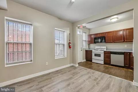 302 V St NE, Washington, DC 20002 photo 45