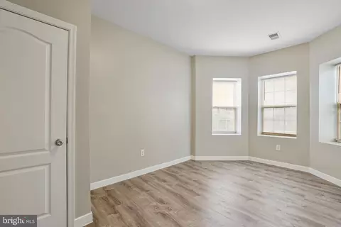 302 V St NE, Washington, DC 20002 photo 60