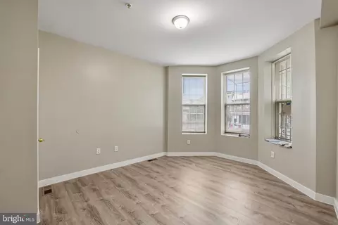 302 V St NE, Washington, DC 20002 photo 10