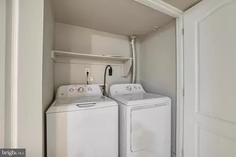 302 V St NE, Washington, DC 20002 photo 36