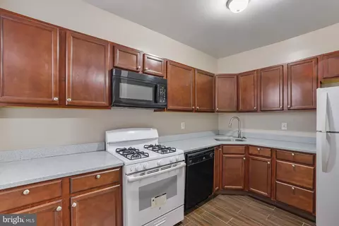 302 V St NE, Washington, DC 20002 photo 21