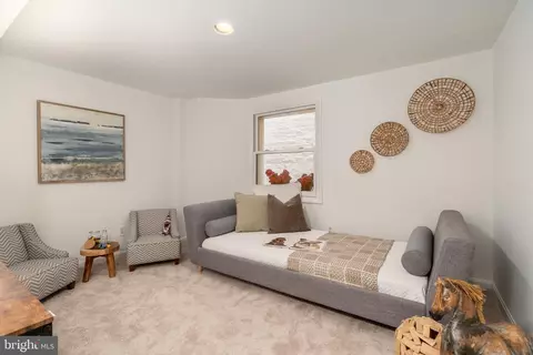 1683 35th St NW, Washington, DC 20007 photo 33